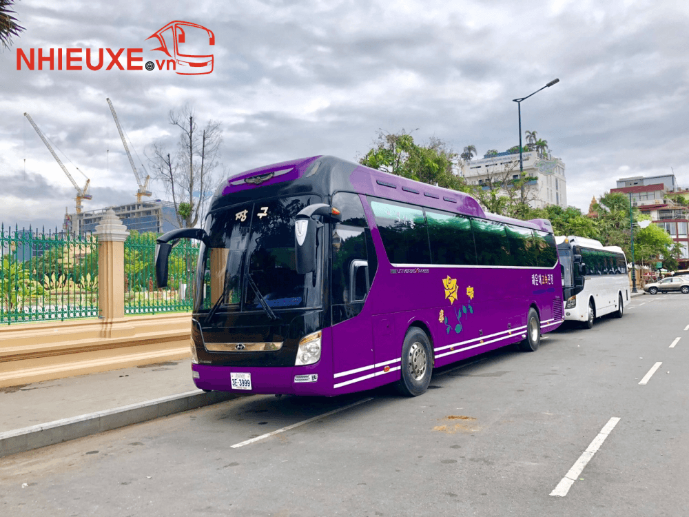 Giá thuê xe 45 chỗ 1 ngày