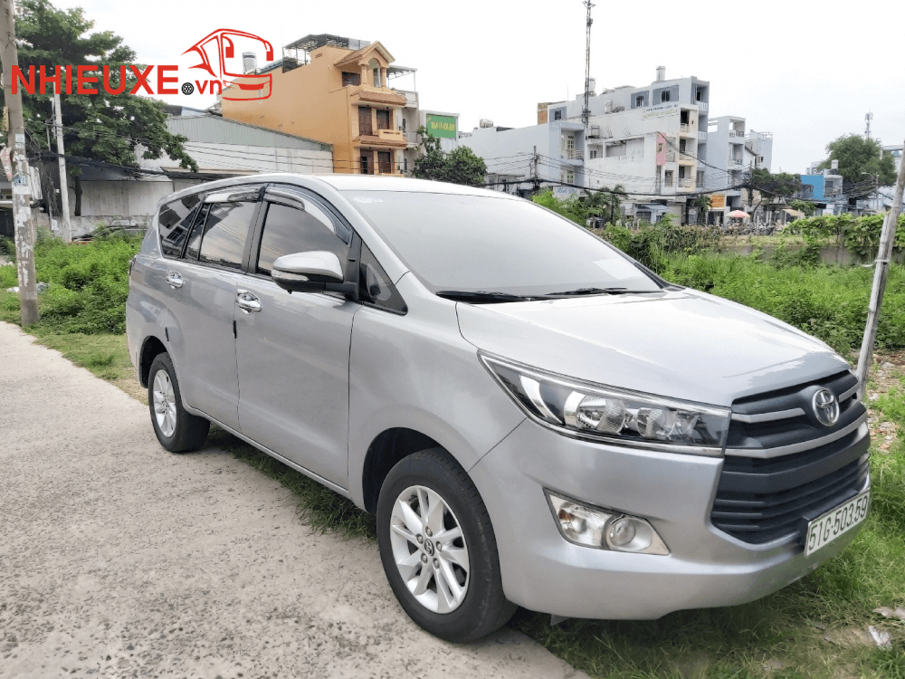 Cho thuê xe 7 chỗ theo tháng